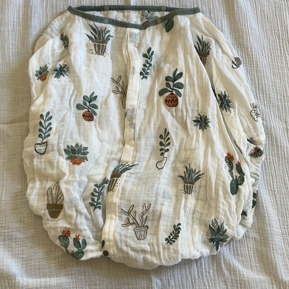 Car seat cover, linen plants